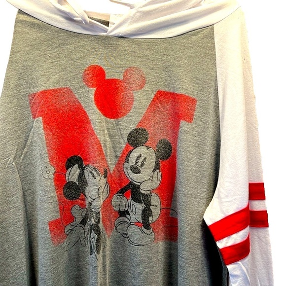 Authentic Disney Hooded Top, Size 2X, NWOT, PTP 24”, L30”, long sleeve - Picture 2 of 8